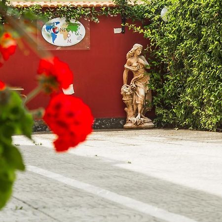 Il Mondo B&B Фиумичино Екстериор снимка